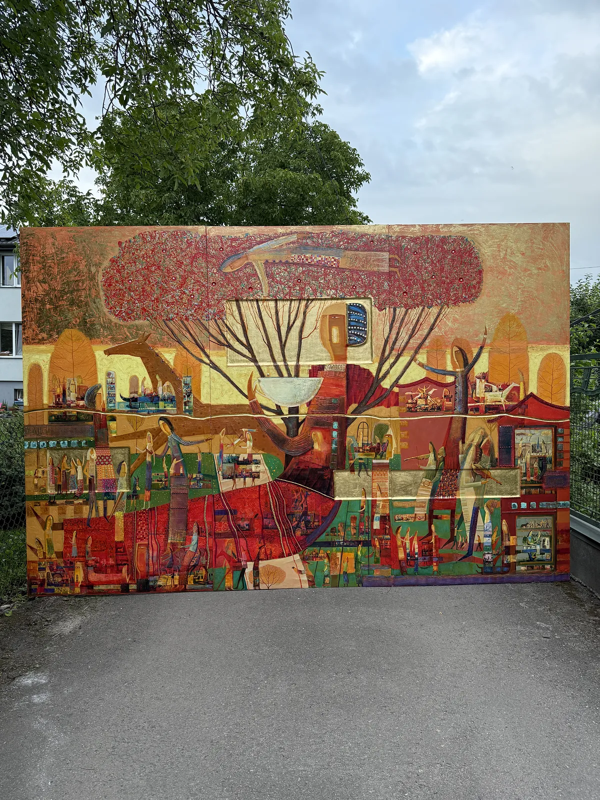 Image of Mulberry Tree by Roman Opalinsky, size: 375x250cm, made of oil on wood, Painting medium, from Horodok, priced at $35000 Photo 1 of 19.