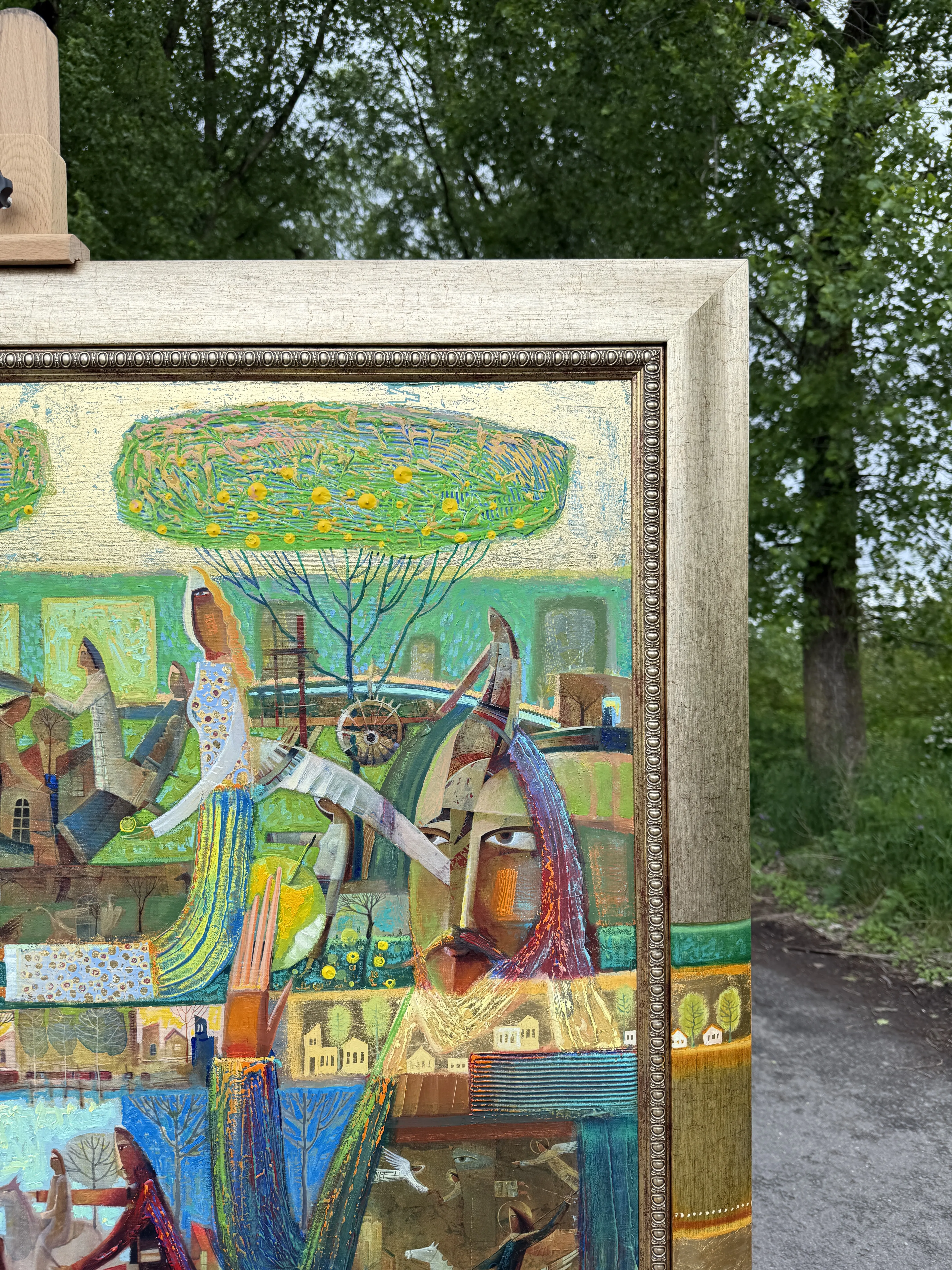 Obraz Zielone jabłko pokusy autorstwa Roman Opaliński, rozmiar: 119x119cm, wykonany z olej/płótno, medium Malarstwo, z Miasteczko, cena: $7000 Zdjęcie 3 z 11.